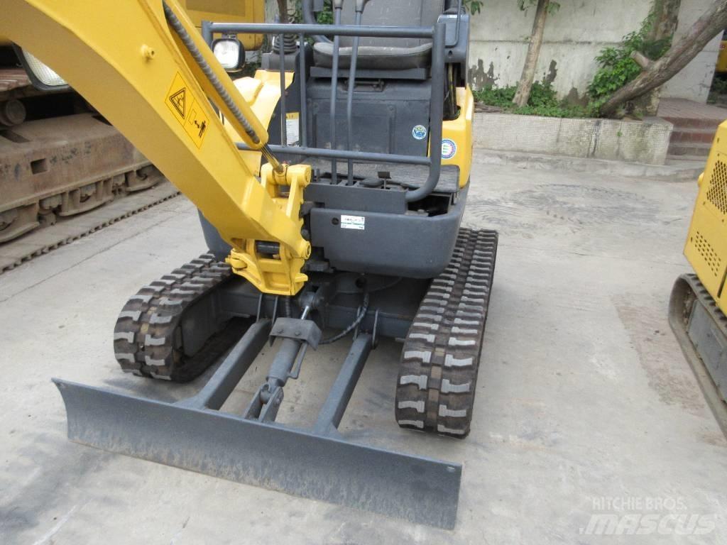 Komatsu PC 18 Mini bageri <7t