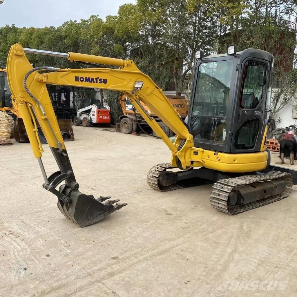 Komatsu PC 35 MR Mini bageri <7t
