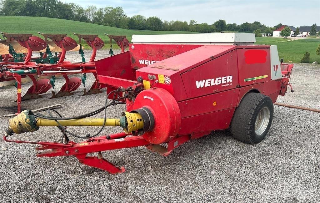 Welger AP830 Balirke za kockaste bale