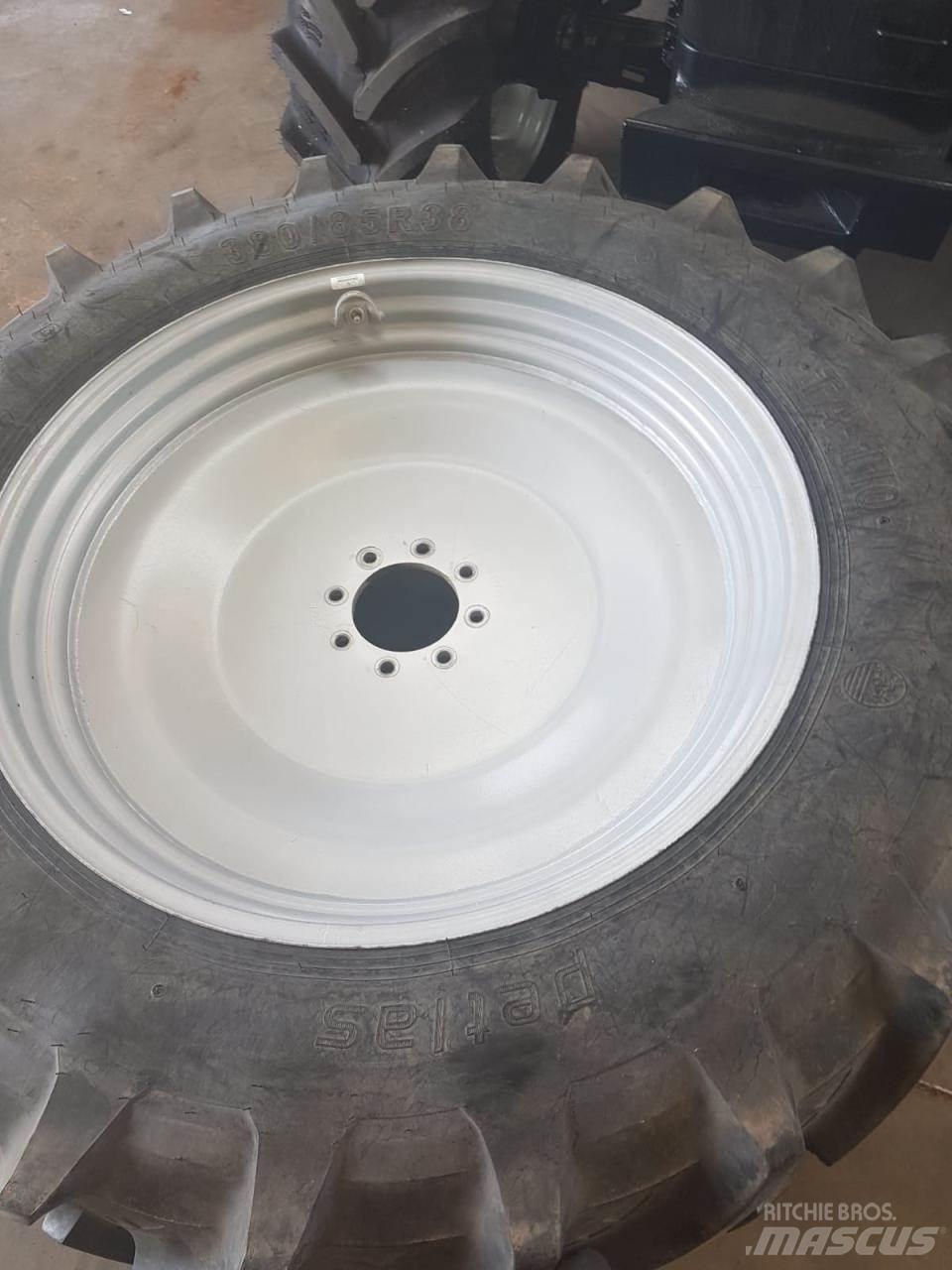 Petlas 380/85R38 Gume, kotači i naplatci