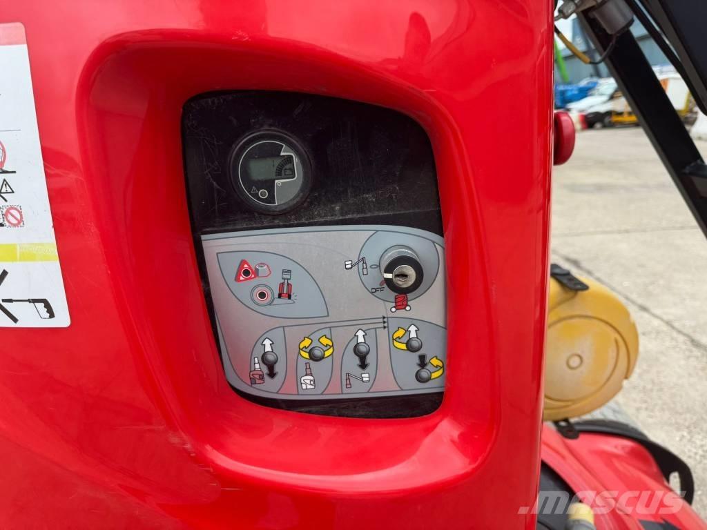 Manitou 100 VJR Vertikalne radne podizne platforme