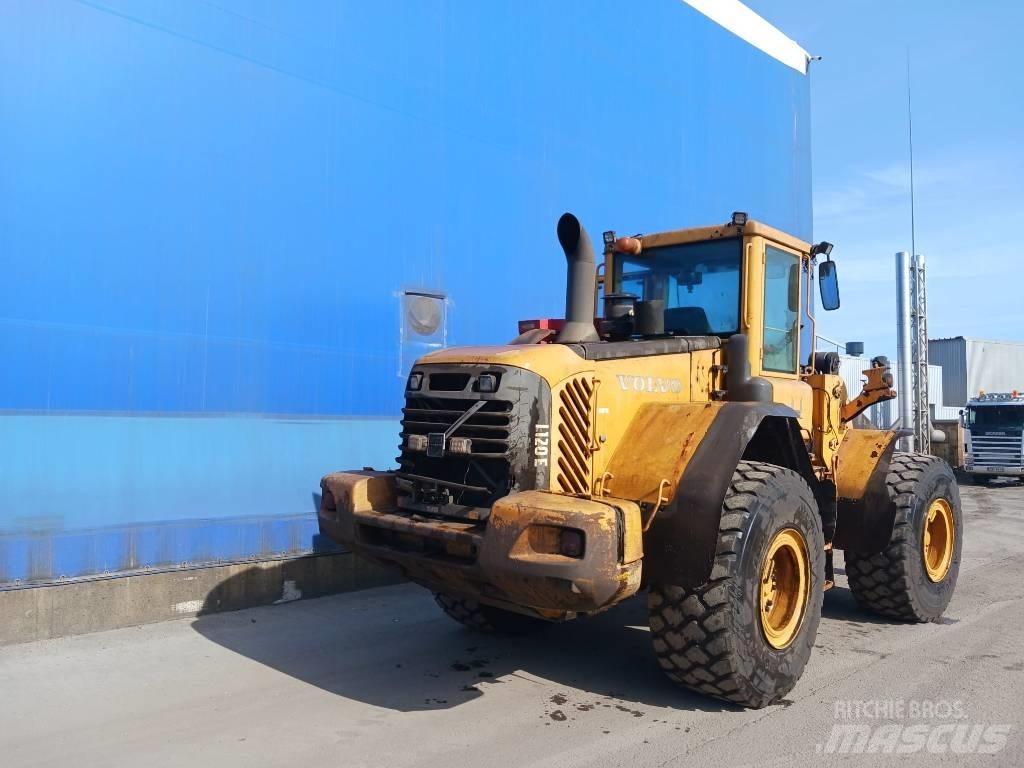 Volvo L 120 E Utovarivači na kotačima