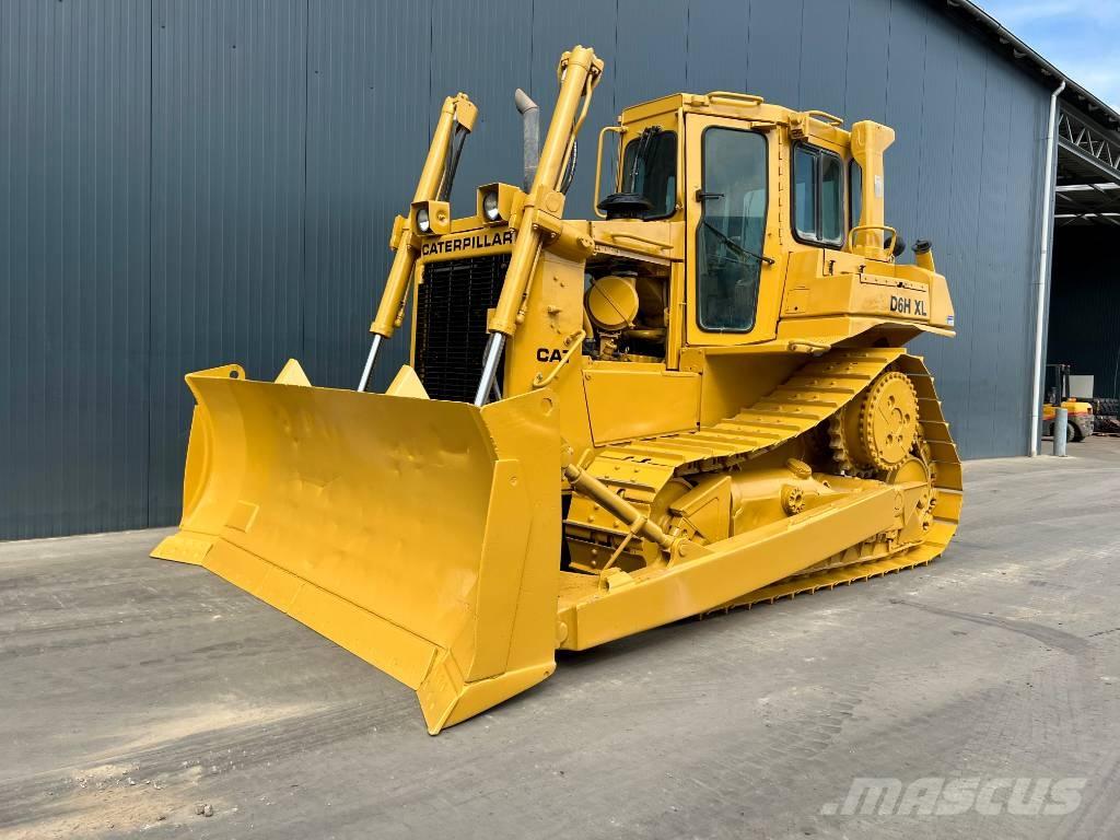CAT D6H XL Buldožeri gusjeničari