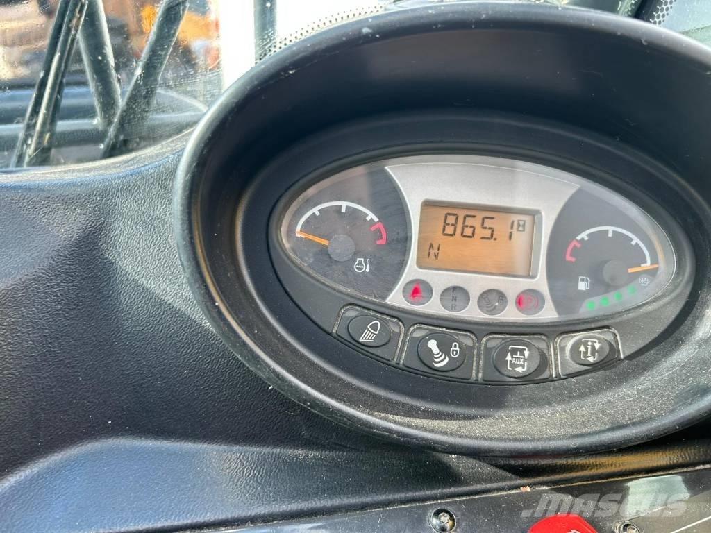 Bobcat T 35.140 S Teleskopski viličari