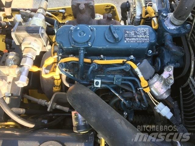 Bomag BW 80 AD-5 Valjci sa dvojnim bubnjem
