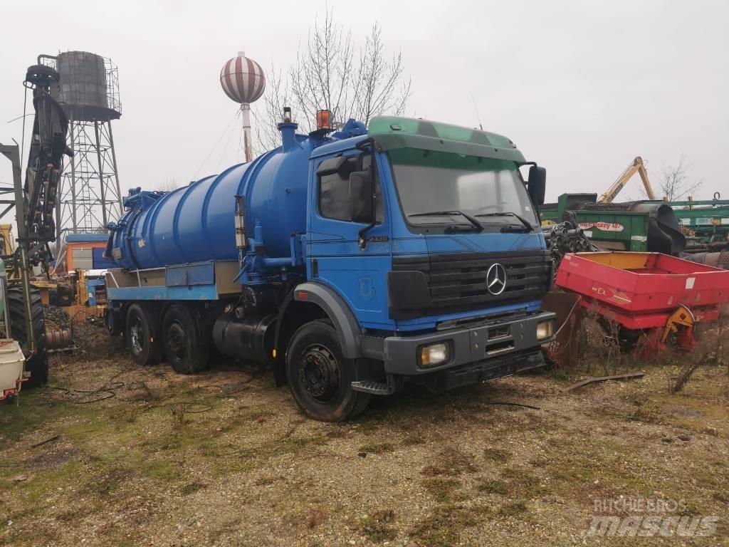 Mercedes-Benz 2426 Kombiji / vakuumski kamioni