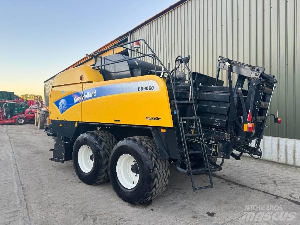 New Holland BB 9060 Balirke za kockaste bale