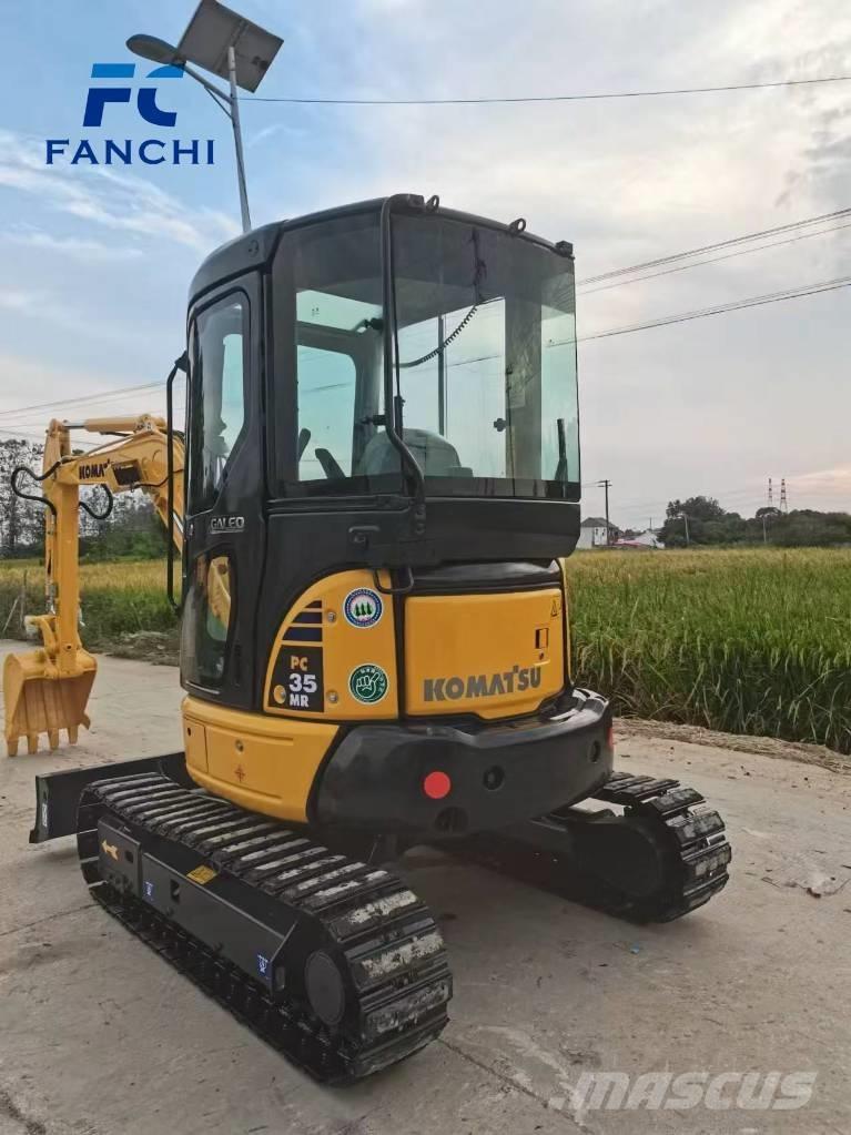 Komatsu PC 35 MR Mini bageri <7t