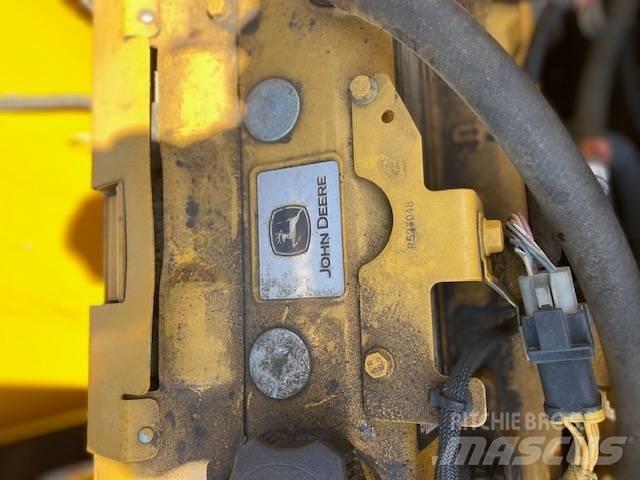 John Deere 210 GLC Bageri gusjeničari