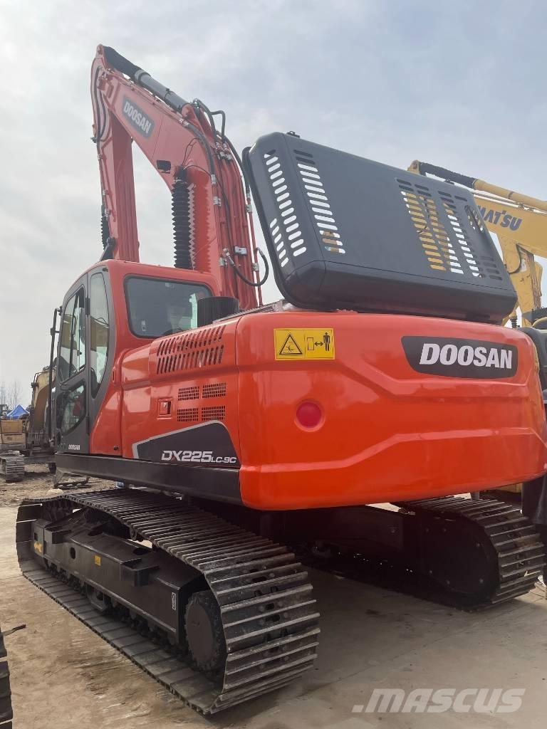 Doosan DX 220 LC-9C Bageri gusjeničari