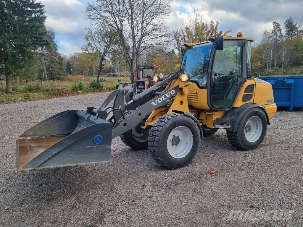 Volvo L25F Skid steer mini utovarivači