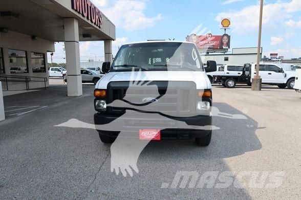 Ford E150 Građevinarstvo – ostalo