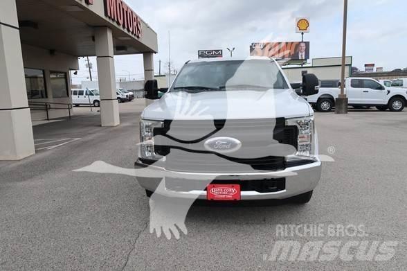 Ford F250 SD Građevinarstvo – ostalo