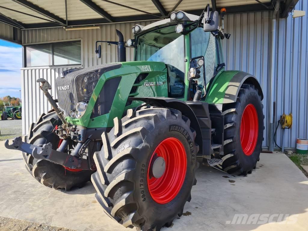 Fendt 826 Traktori