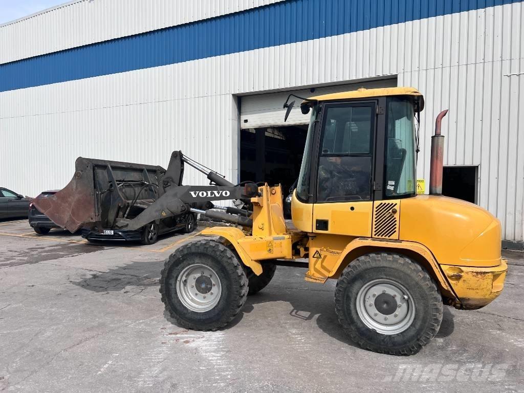 Volvo L 30 B Utovarivači na kotačima