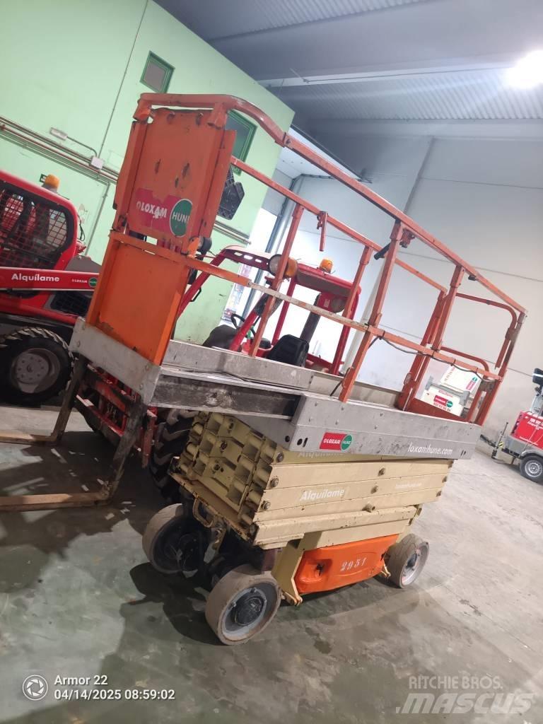 JLG 2630 ES Škaraste platforme