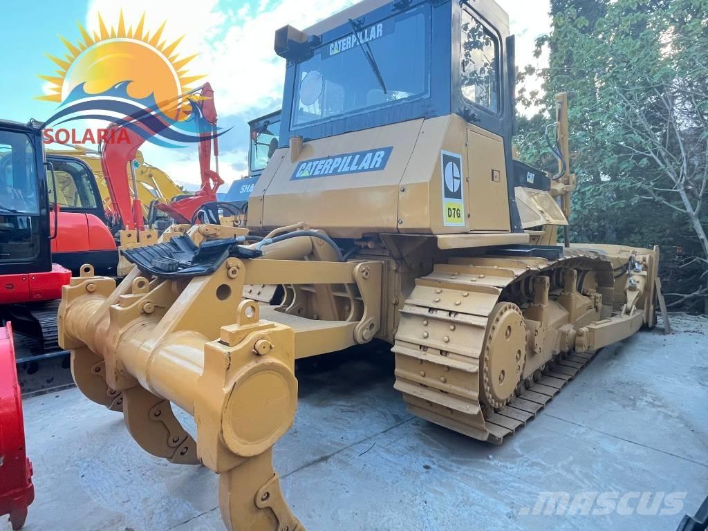 CAT D 7 G Buldožeri gusjeničari
