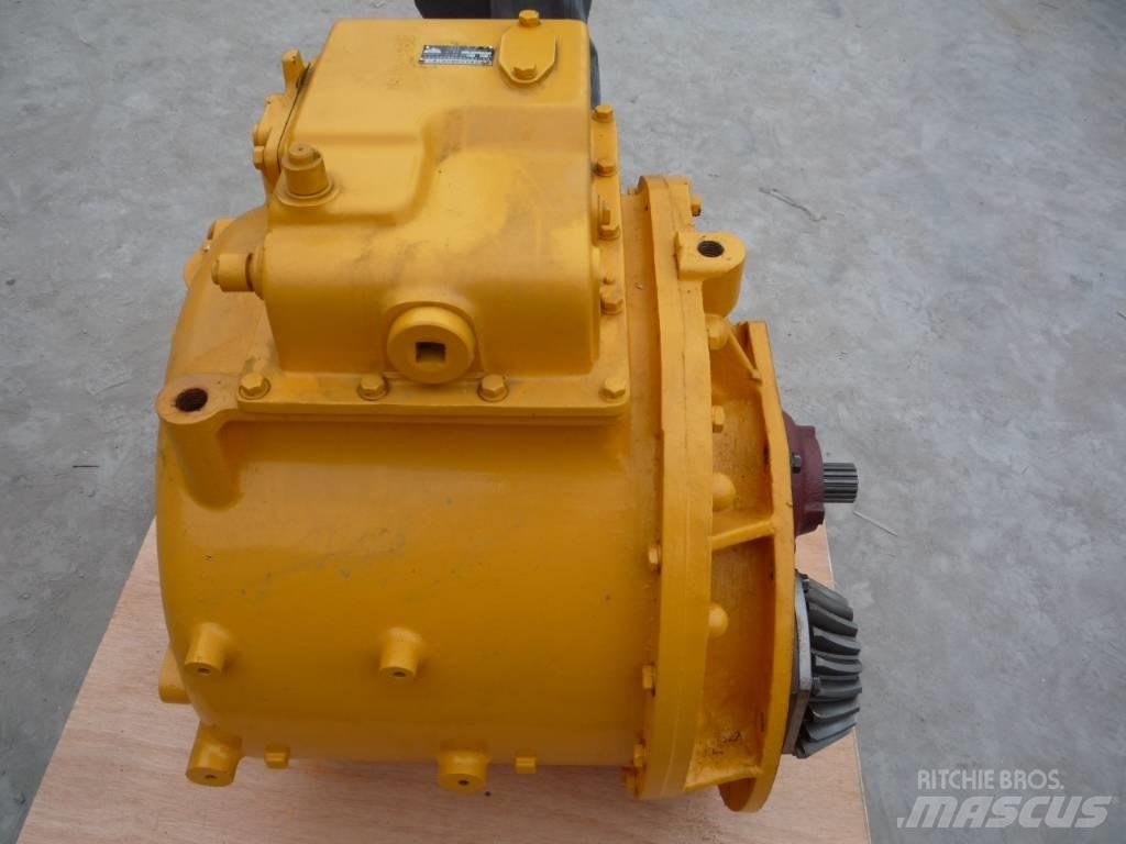 Komatsu D 155 A-1 Transmisija