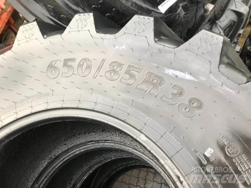 BKT 650/85R38 Gume, kotači i naplatci