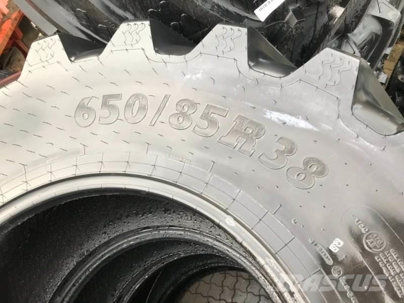 BKT 650/85R38 Gume, kotači i naplatci