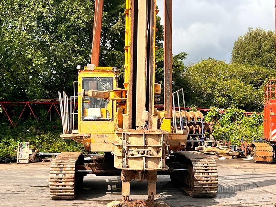 Llamada P-90TT Strojevi za zabijanje stupova