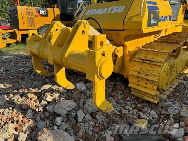 Komatsu D 85 EX Buldožeri gusjeničari