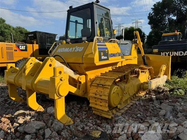 Komatsu D 85 EX Buldožeri gusjeničari