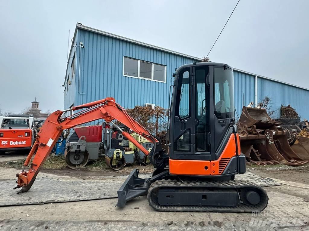 Hitachi ZX 27 U-2 Mini bageri <7t