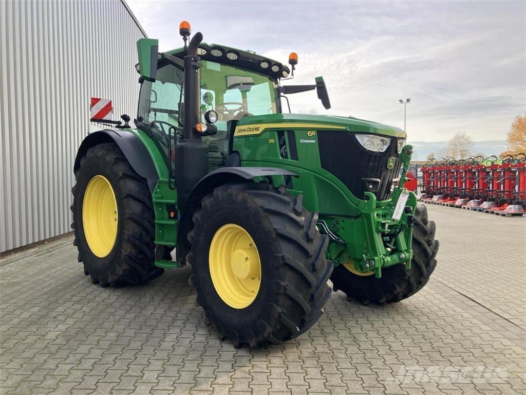 John Deere 6R 215 Traktori
