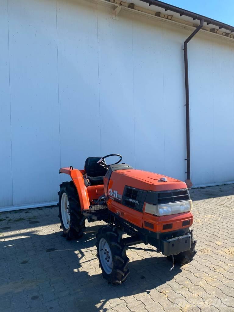 Kubota GL21 Kompaktni (mali) traktori