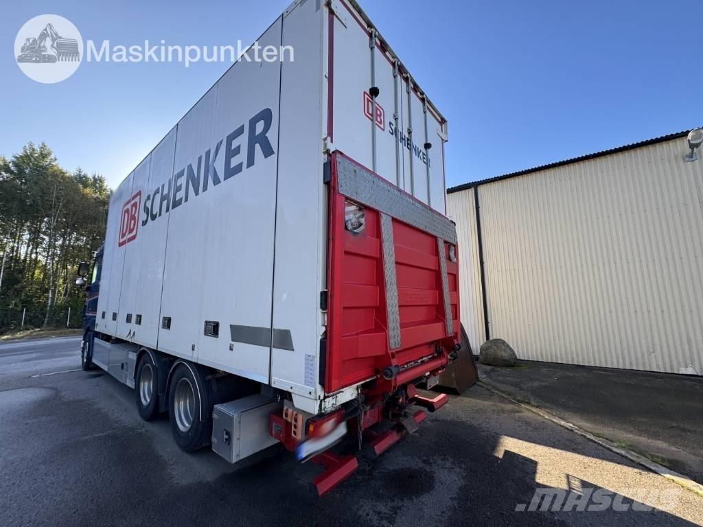 DAF FAS XF530Z Sanduk kamioni