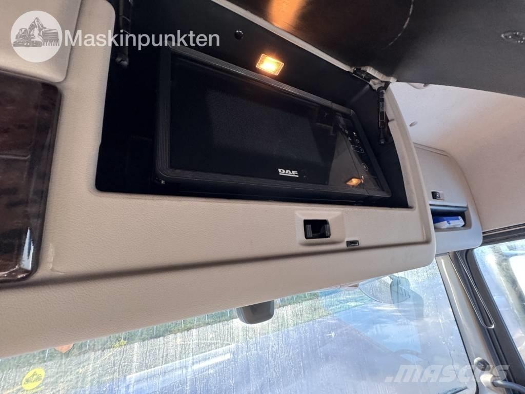 DAF FAS XF530Z Sanduk kamioni