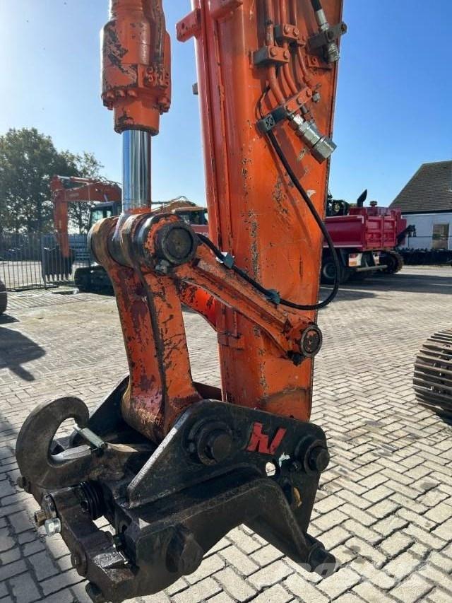 Hitachi ZX 130 Bageri gusjeničari
