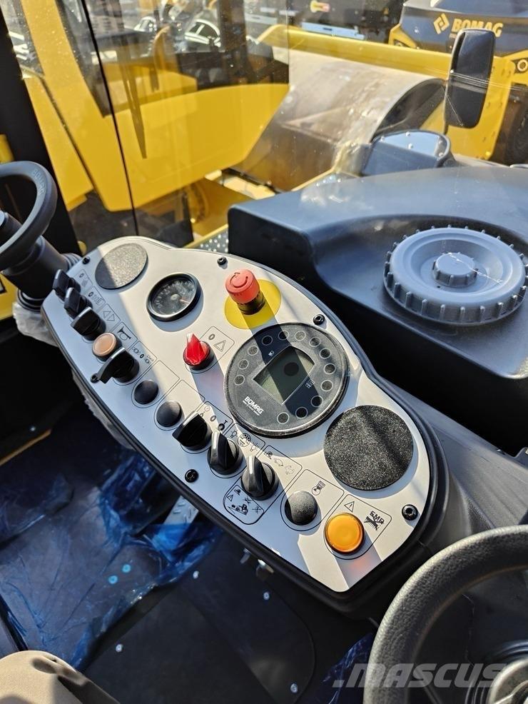 Bomag BW 24 R H Gumeni valjci na kotačima