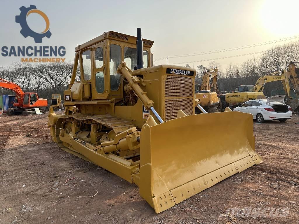 CAT D 7 G Buldožeri gusjeničari