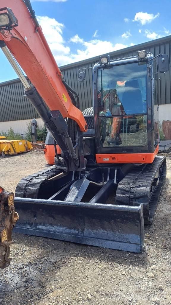 Kubota KX 080-4 Midi bageri 7t – 12t