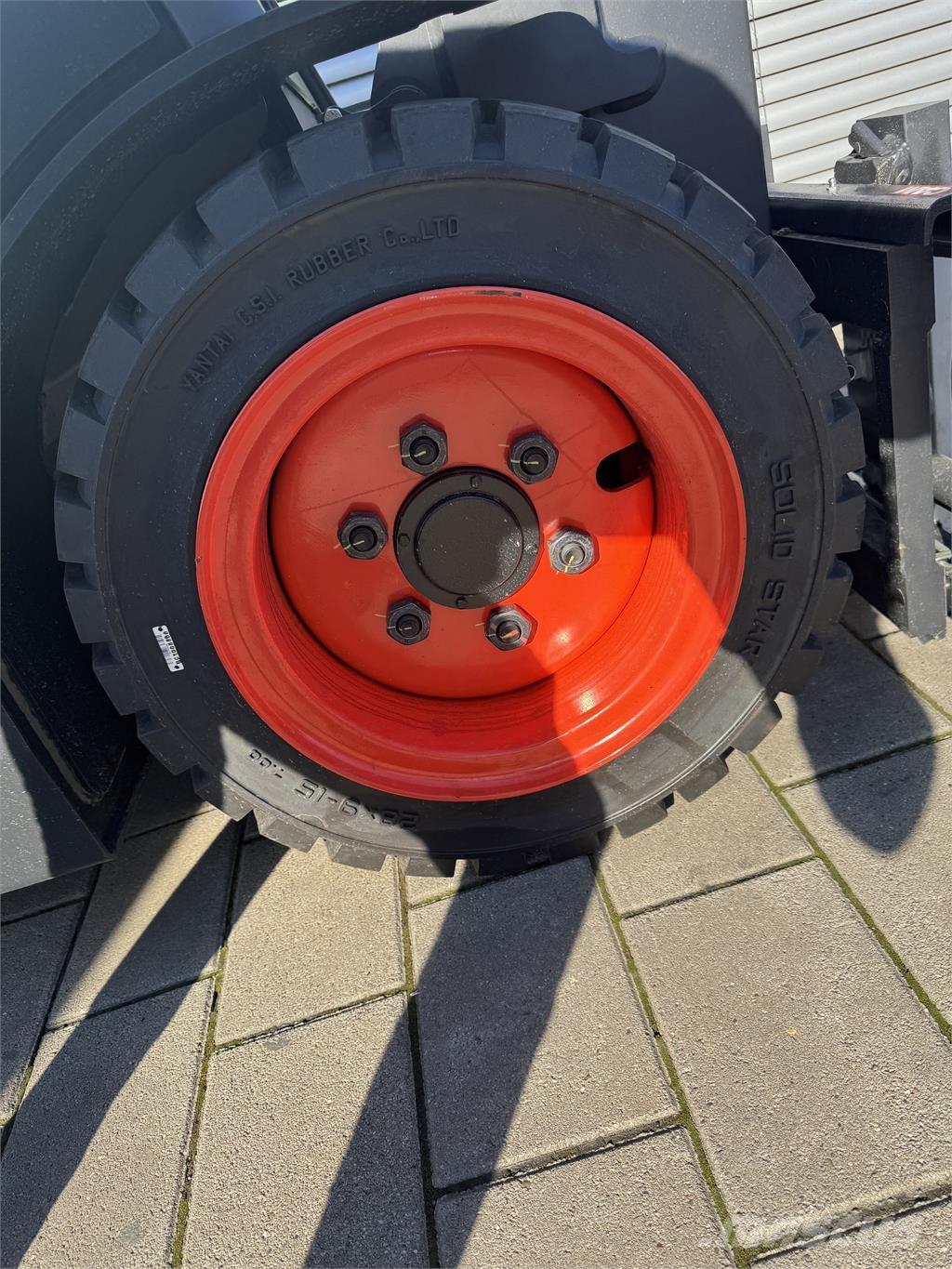 Bobcat D25NXS Dizelski viličari