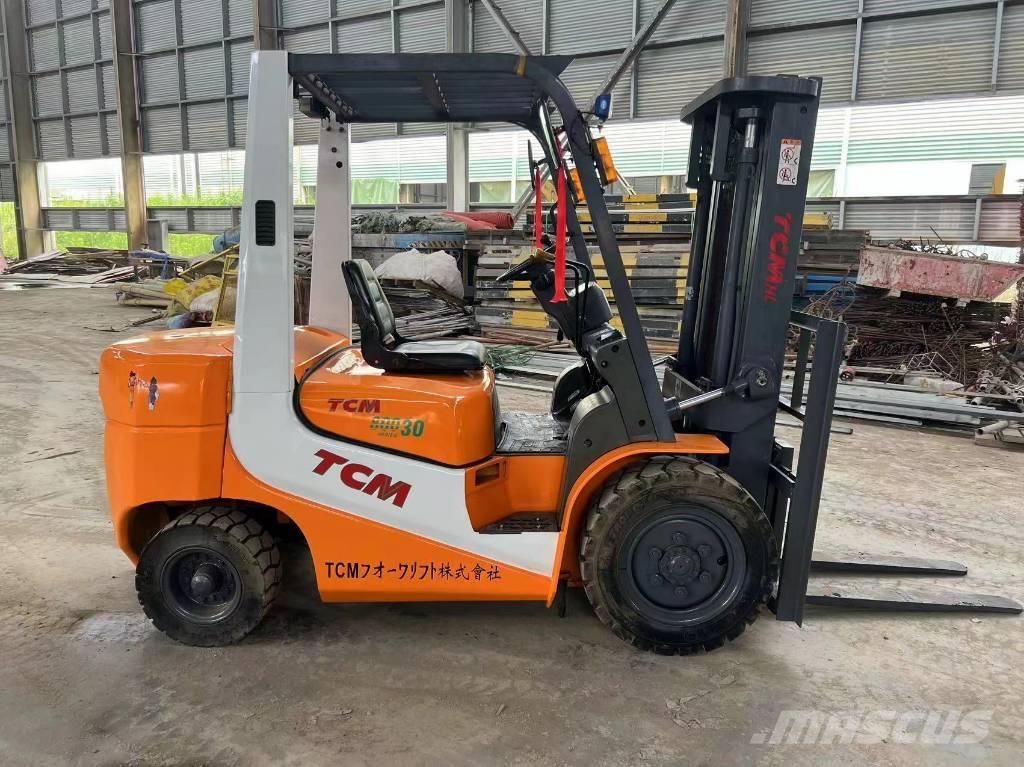 TCM FD 30 Dizelski viličari