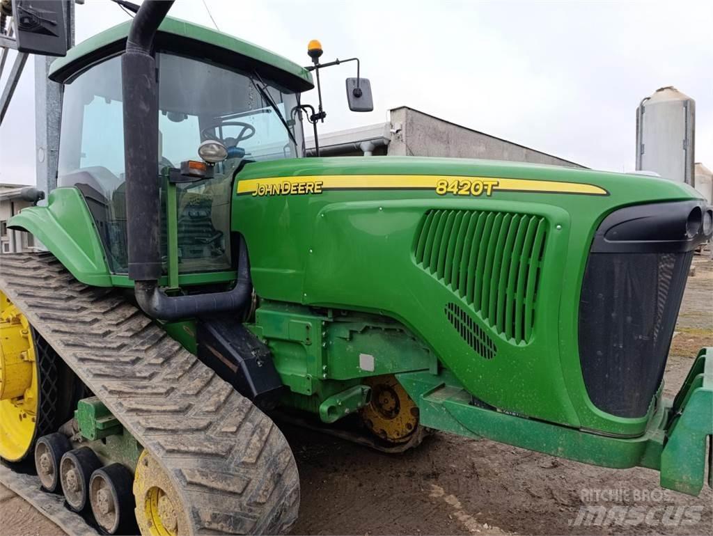 John Deere 8420T Traktori