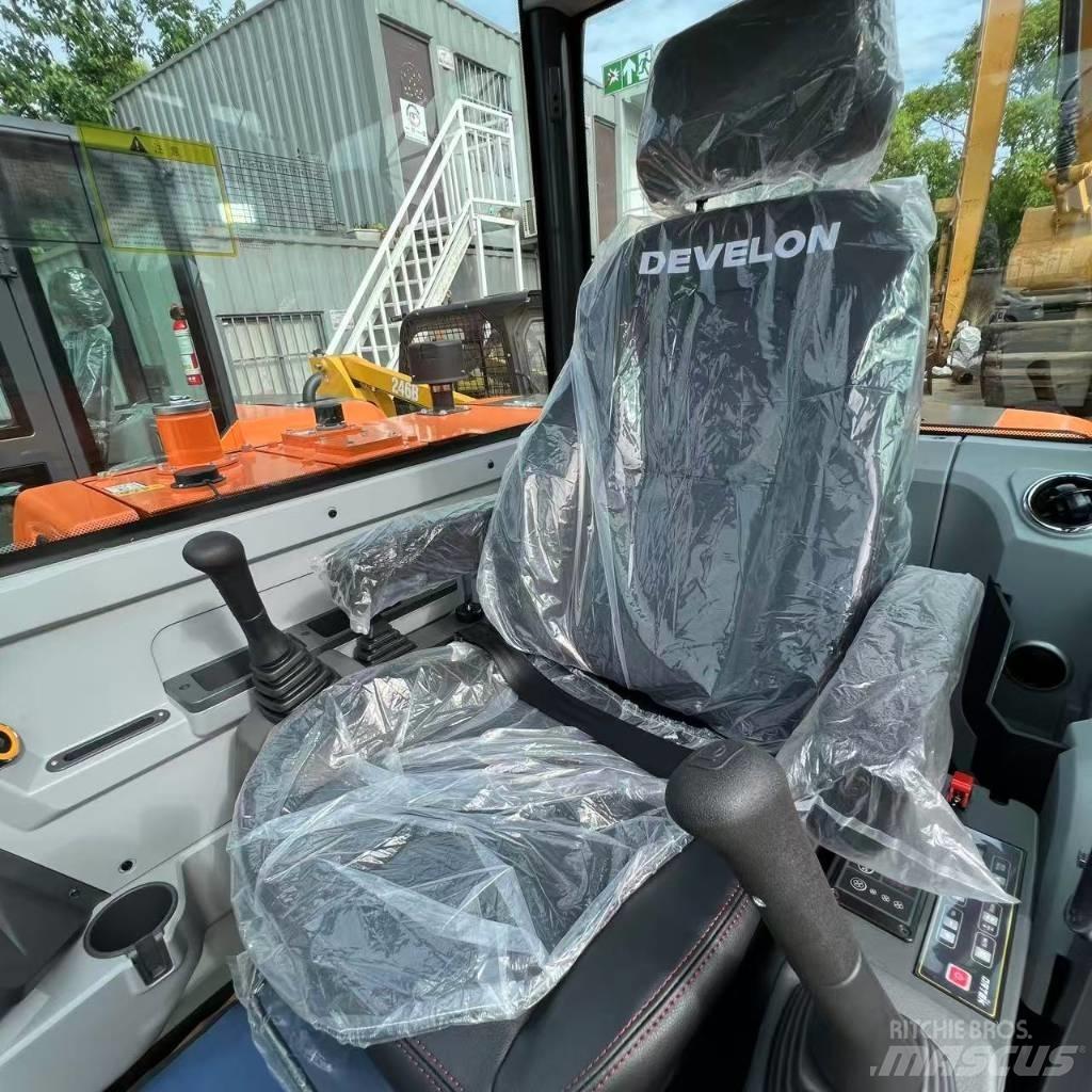 Develon DX60D Mini bageri <7t