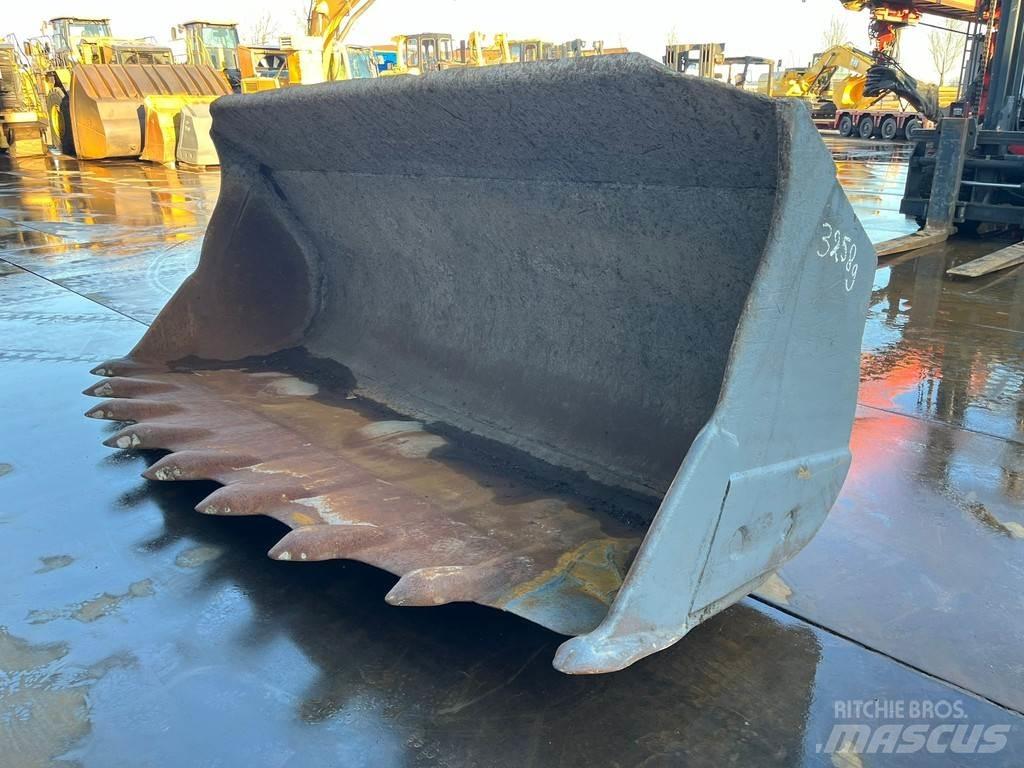 CAT 980 Bucket Kašike / Korpe