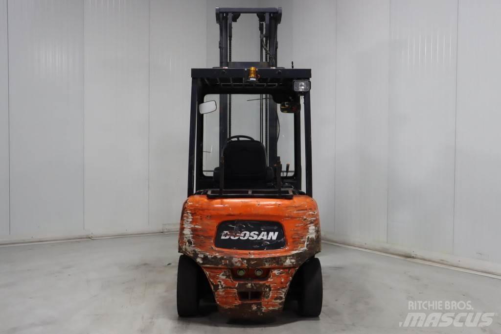Doosan B45X-5 Električni viličari