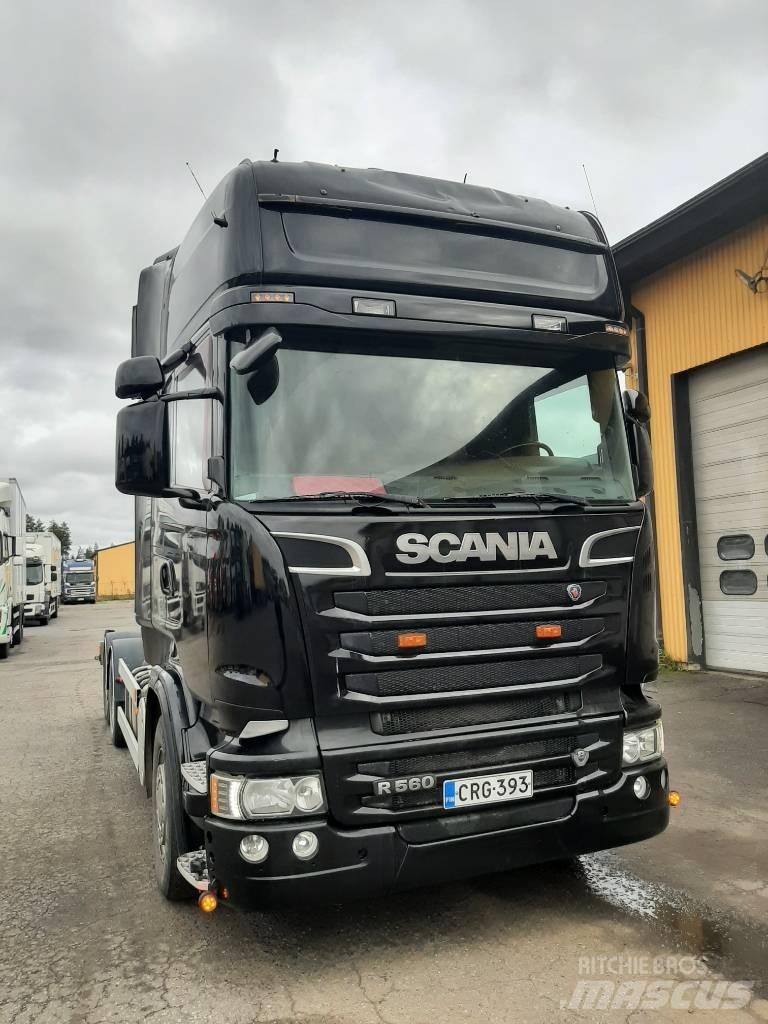 Scania R 560 Rol kiper kamioni s kukama za dizanje