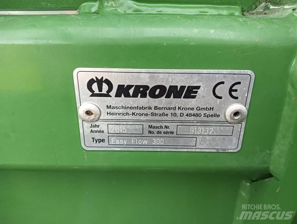 Krone Easy Flow 300 Strojevi za krmu na vlastiti pogon