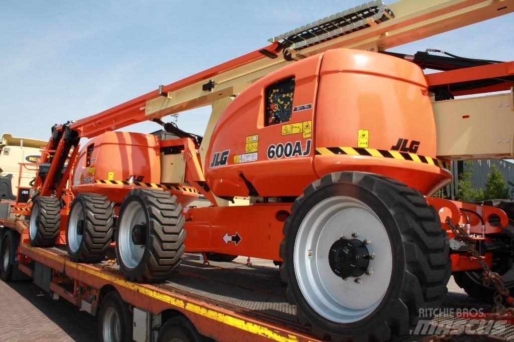 JLG 600 AJ Zglobne podizne platforme