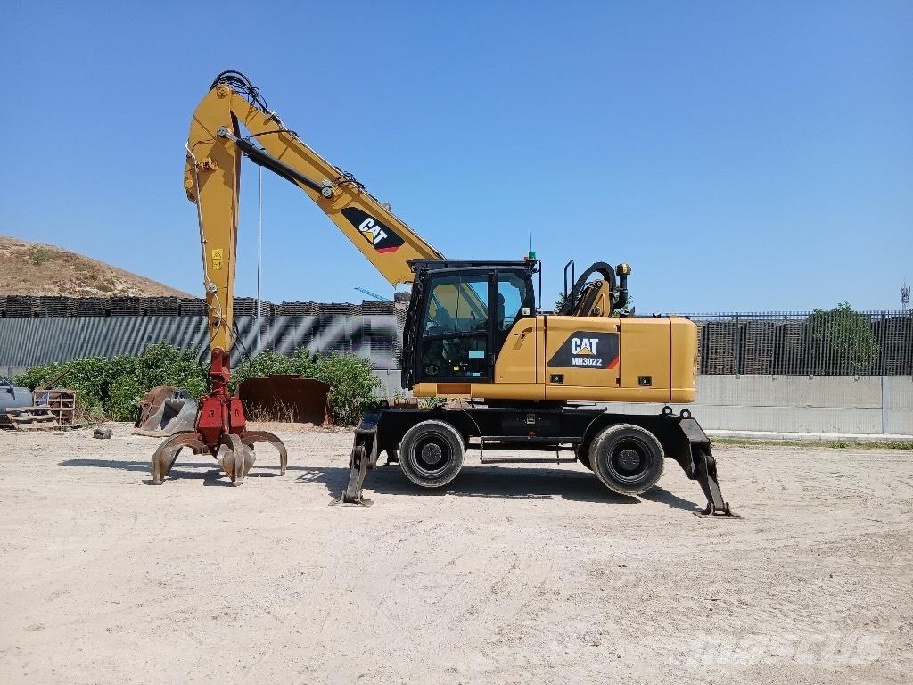 CAT MH 3022 Bageri za manipuliranje materijalom / otpadom