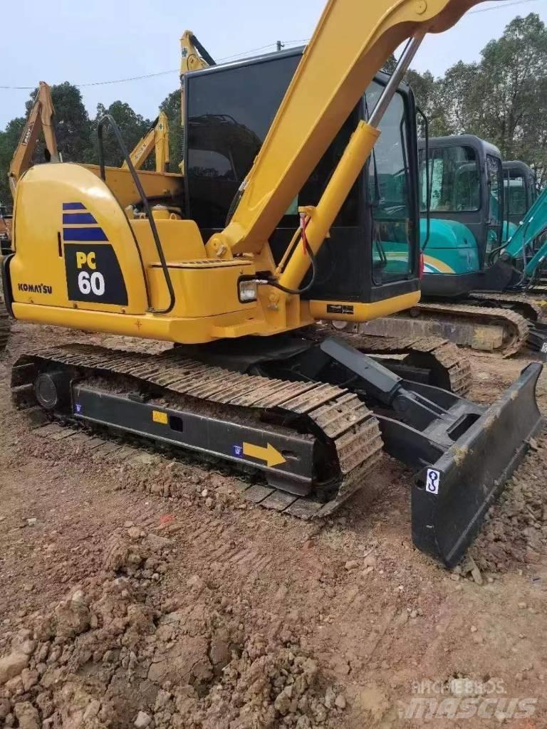 Komatsu PC70 Bageri gusjeničari