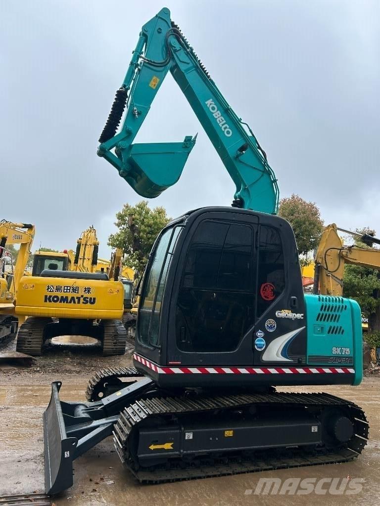 Kobelco SK 75 Mini bageri <7t