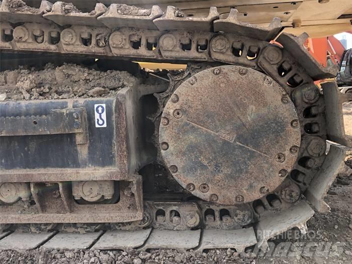 Komatsu PC450-8 Bageri gusjeničari