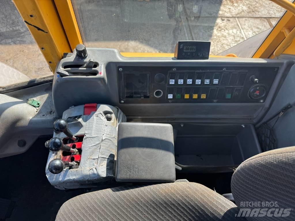 Volvo L 110 E Utovarivači na kotačima